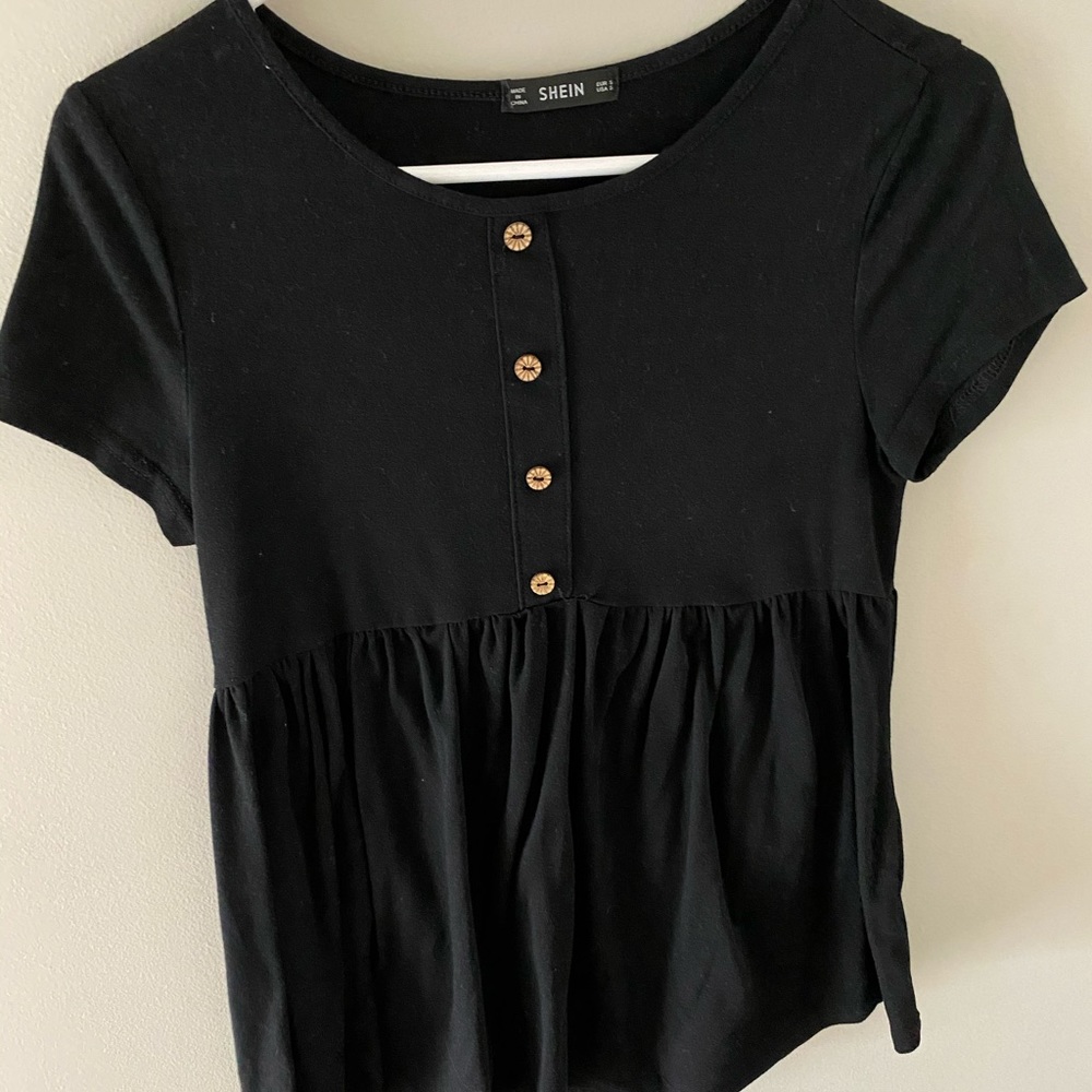 Black button up top flowy